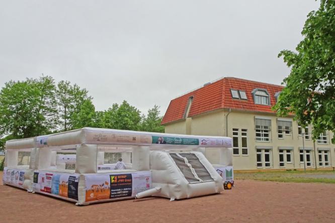 mobile Fu&szlig;ballarena