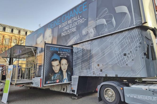 Infotruck M+E