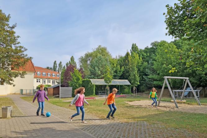Schulgel&auml;nde F&ouml;rderschule Burg