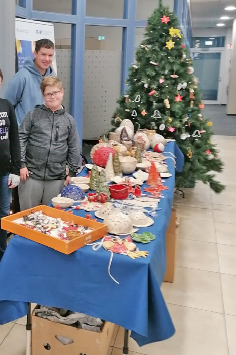 Töpfermarkt in der Volksbank Burg Töpfermarkt in der Volksbank Burg